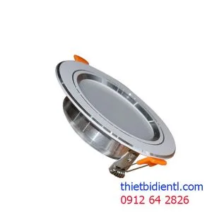 Đèn LED âm trần 3 màu, 9w, viền trắng